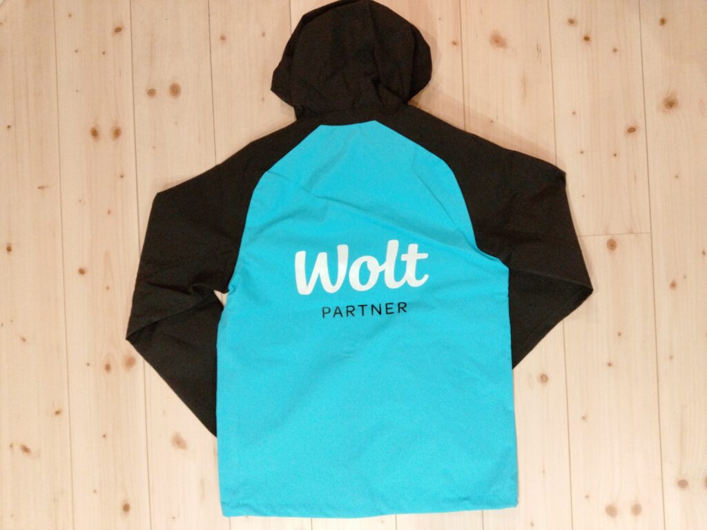 Wolt(ウォルト)ロゴ入りジャケット（デポジット内）